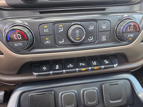 Used 2017 GMC Sierra 2500 Denali w/ Suspension Package, Off-Road image 15