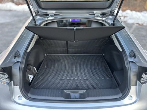 Used 2024 Toyota Prius Prime Premium image 23