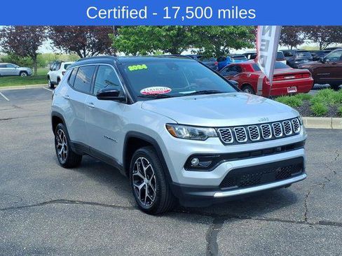 Certified 2024 Jeep Compass Limited AWD/4WD image 3