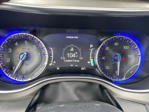 New 2026 Chrysler Pacifica Pinnacle AWD/4WD image 20