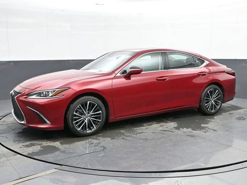 Used 2024 Lexus ES 350 w/ Premium Package FWD image 4