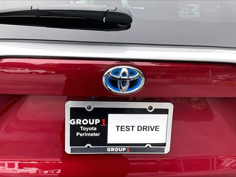 Used 2023 Toyota RAV4 Limited AWD/4WD image 31
