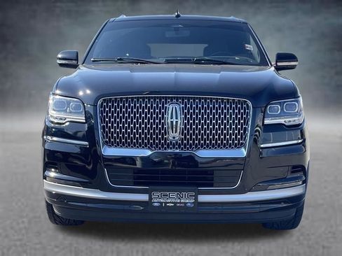 Used 2022 Lincoln Navigator Reserve image 32