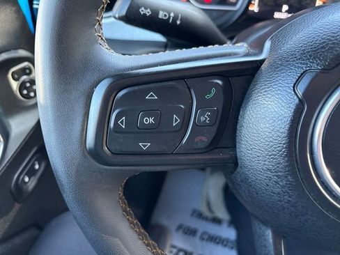 Used 2024 Jeep Wrangler Willys image 24