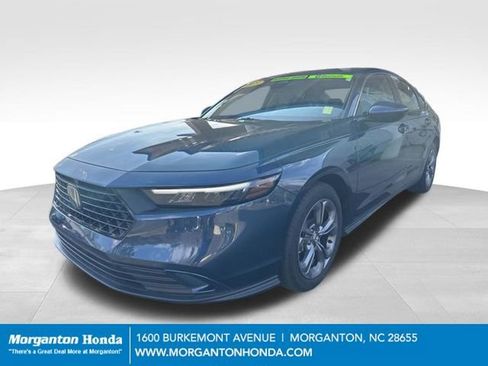Used 2023 Honda Accord EX image 3