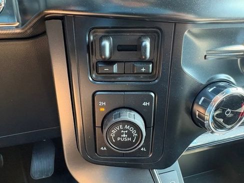 Used 2026 Ford F150 Lariat AWD/4WD image 28