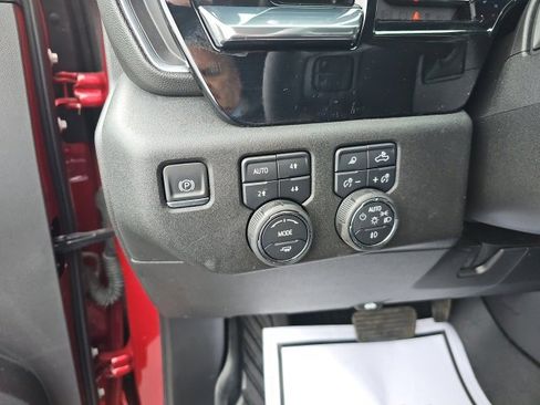 Used 2024 Chevrolet Silverado 3500 High Country image 37