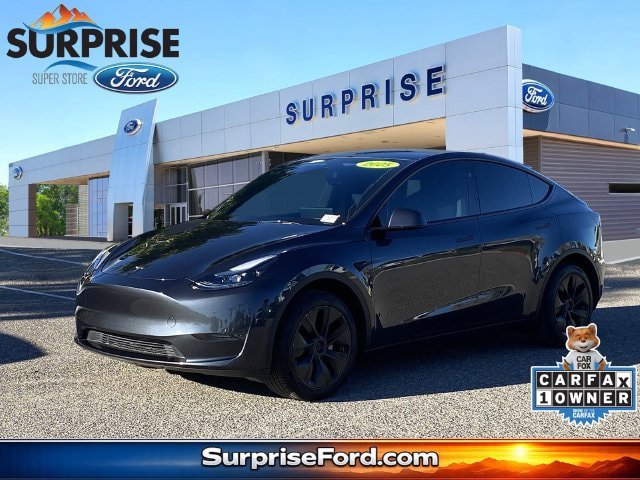 Used 2025 Tesla Model Y Long Range RWD image 1
