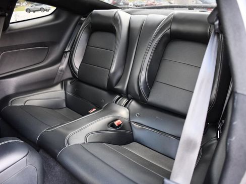 Used 2020 Ford Mustang GT Premium w/ Equipment Group 401A RWD image 22