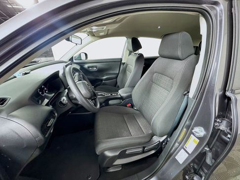 Used 2023 Honda HR-V LX image 12