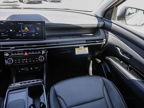 New 2026 Hyundai Tucson Limited AWD/4WD image 18