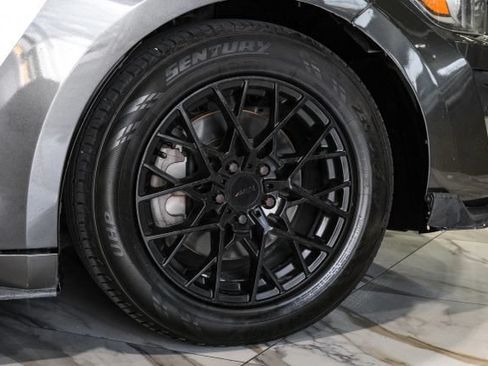 Used 2017 Ford Mustang Coupe RWD image 45