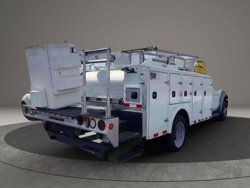 Used 2012 Ford F550 2WD Regular Cab Super Duty w/ PWR Equipment Group image 10