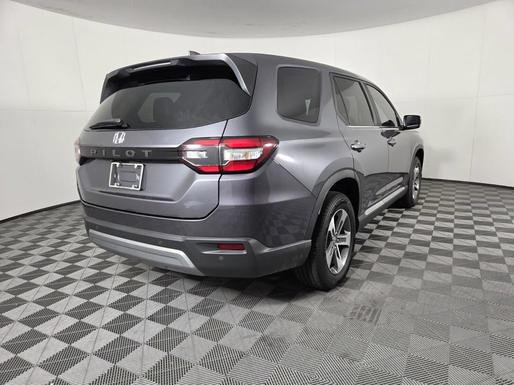 Used 2024 Honda Pilot EX-L image 5