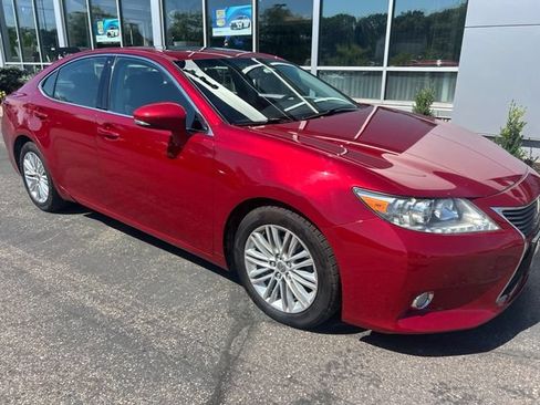 Used 2013 Lexus ES 350 w/ Luxury Pkg FWD image 17