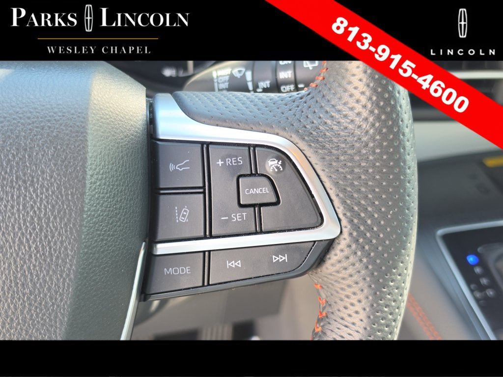 Used 2024 Toyota Sienna XSE w/ XSE Plus Package FWD image 30