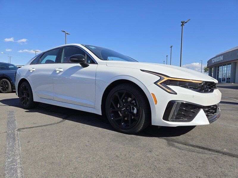 New 2026 Kia K5 GT-Line w/ GT-Line Premium Package FWD image 2