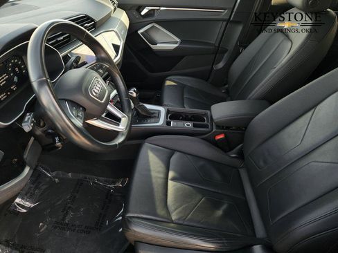 Used 2023 Audi Q3 2.0T Premium image 14