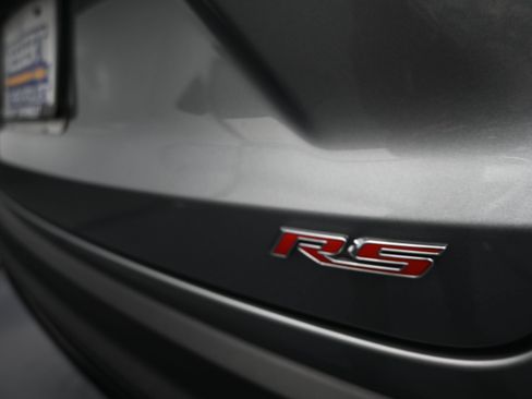 Used 2025 Chevrolet Trax RS w/ Sunroof Package FWD image 36