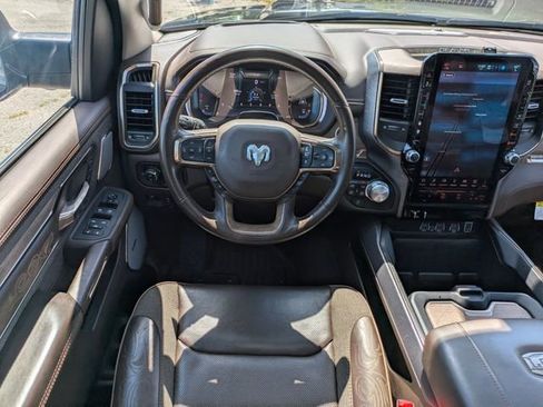 Used 2025 RAM 1500 Limited AWD/4WD image 26