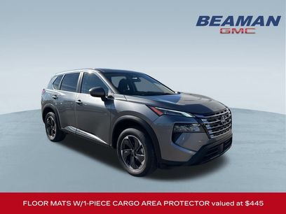Used 2024 Nissan Rogue SV