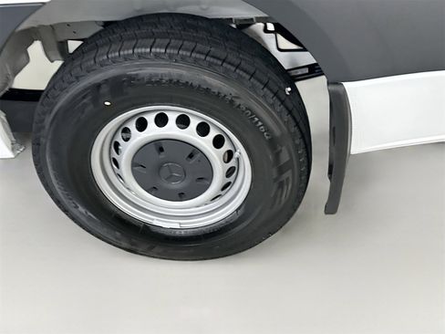 New 2025 Mercedes-Benz Sprinter 2500 image 27