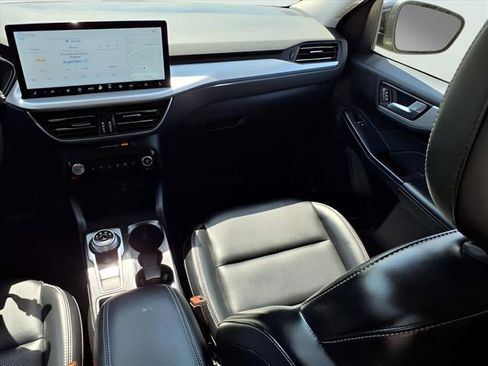 Used 2023 Ford Escape Platinum image 15