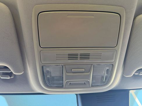 Used 2020 Honda Accord Hybrid image 24