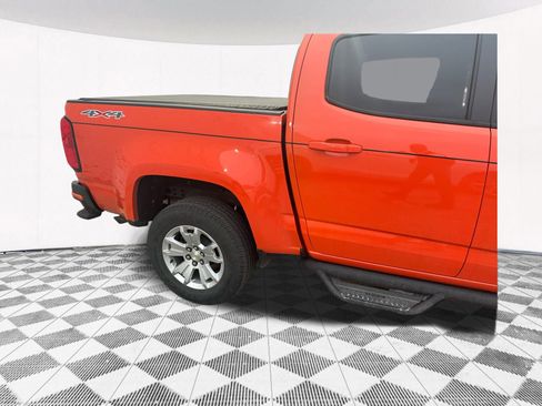 Used 2021 Chevrolet Colorado LT w/ LT Convenience Package image 7