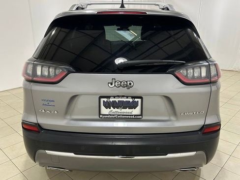 Used 2019 Jeep Cherokee Limited w/ Luxury Group image 4