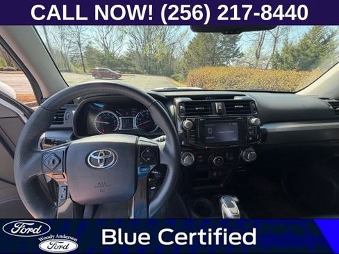 Used 2017 Toyota 4Runner TRD Off-Road Premium image 10