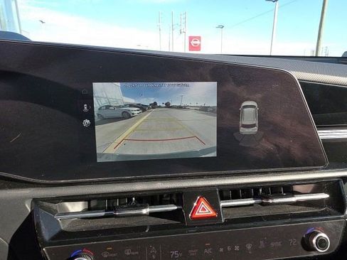 Used 2024 Kia Niro Wind image 20