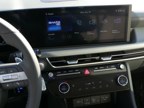 Used 2026 Hyundai Sonata SEL FWD image 11
