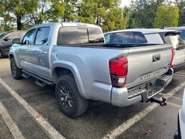 Used 2022 Toyota Tacoma SR5 w/ Technology Package RWD image 4