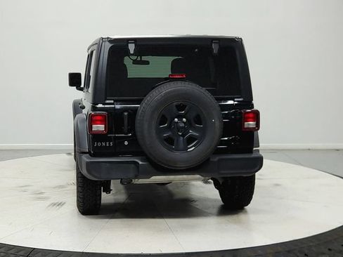 Used 2022 Jeep Wrangler Unlimited Sport AWD/4WD image 7