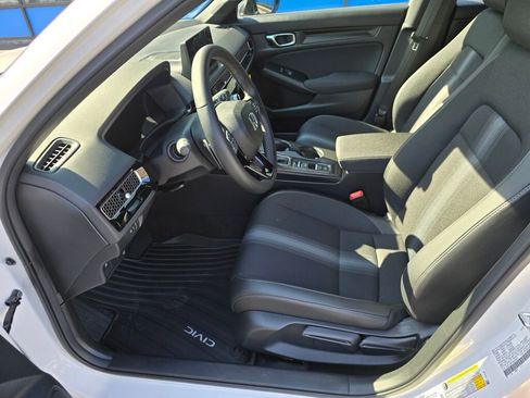 New 2025 Honda Civic Sport image 12