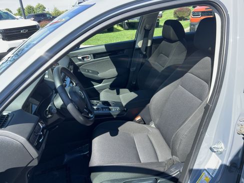 Used 2023 Honda Civic EX image 13