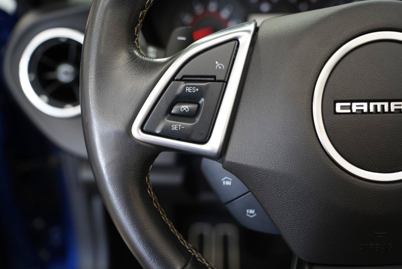 Used 2021 Chevrolet Camaro LT RWD image 17