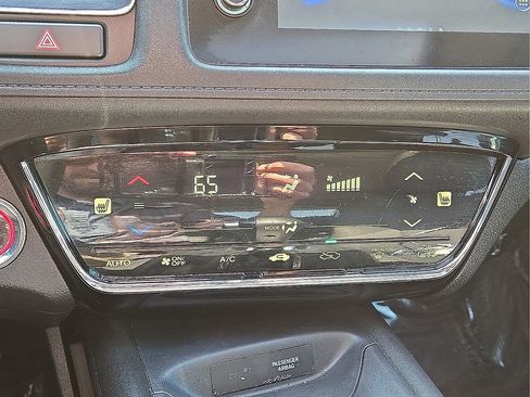 Used 2022 Honda HR-V EX image 28