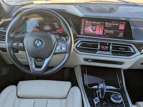 Used 2020 BMW X5 xDrive40i w/ Premium Package image 24