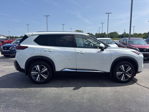 Certified 2023 Nissan Rogue Platinum AWD/4WD image 4