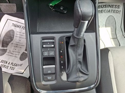 Used 2024 Honda CR-V EX image 14