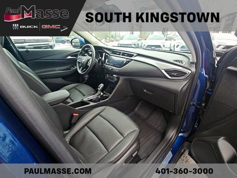 Used 2023 Buick Encore GX Essence w/ Experience Buick Package image 17