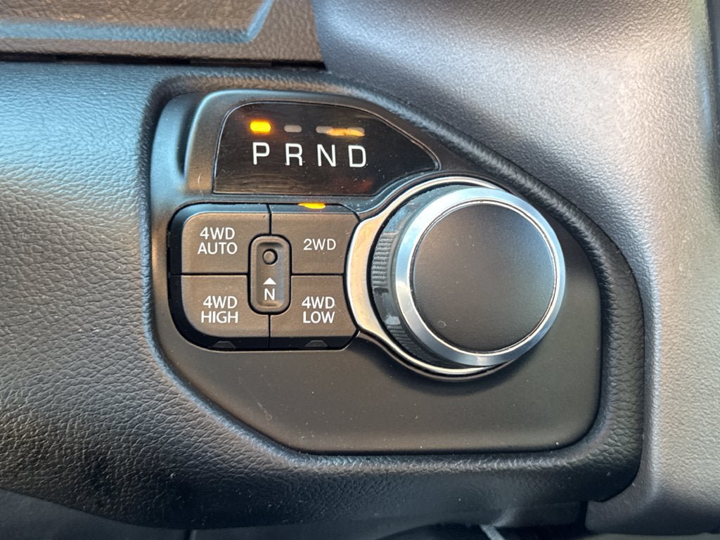 Used 2020 RAM 1500 Big Horn AWD/4WD image 23