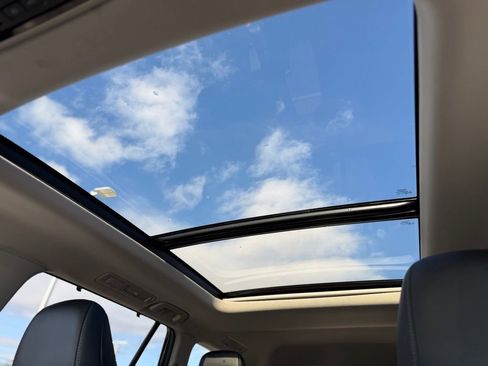 Used 2024 Toyota Grand Highlander Platinum image 42