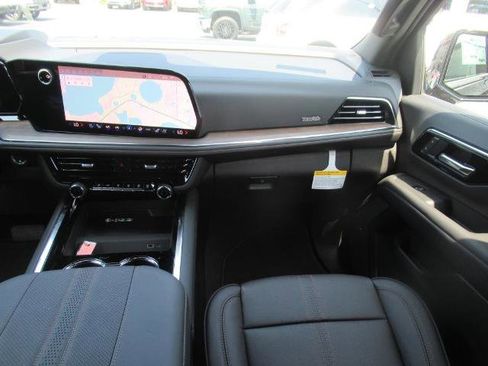 New 2025 Chevrolet Tahoe High Country image 14