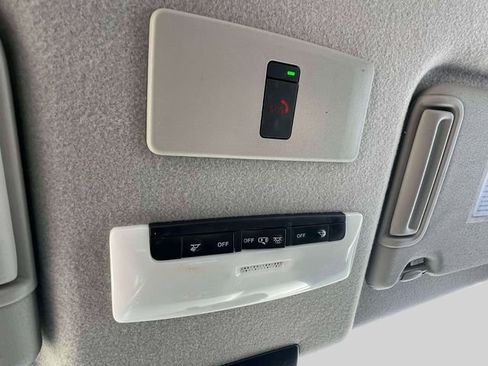 Used 2024 Nissan Kicks SV image 37