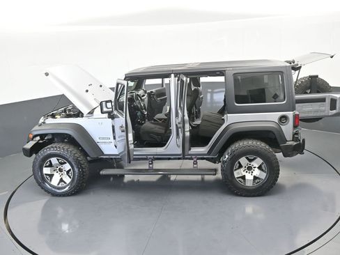 Used 2016 Jeep Wrangler Unlimited Sport w/ Quick Order Package 24S AWD/4WD image 64