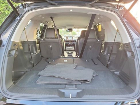 Certified 2024 Honda Pilot EX-L image 9