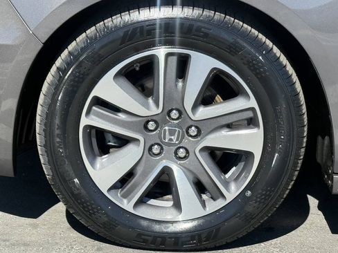 Used 2016 Honda Odyssey Touring image 14